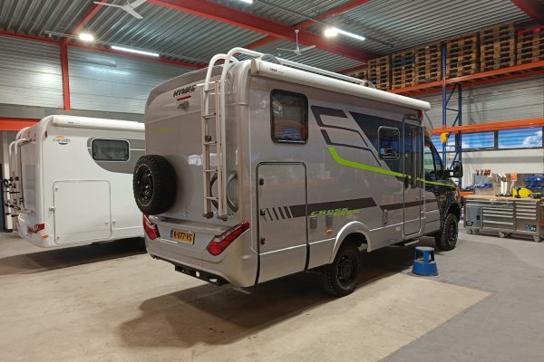 Stoere 4x4 Hymer camper